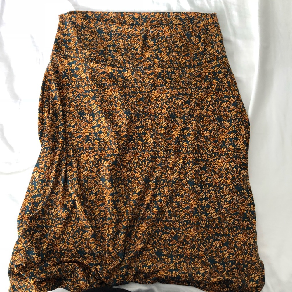 2XL Azure, teal and gold beautiful pattern!